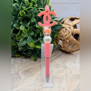 Handmade Designer Inspired
Beaded Pen